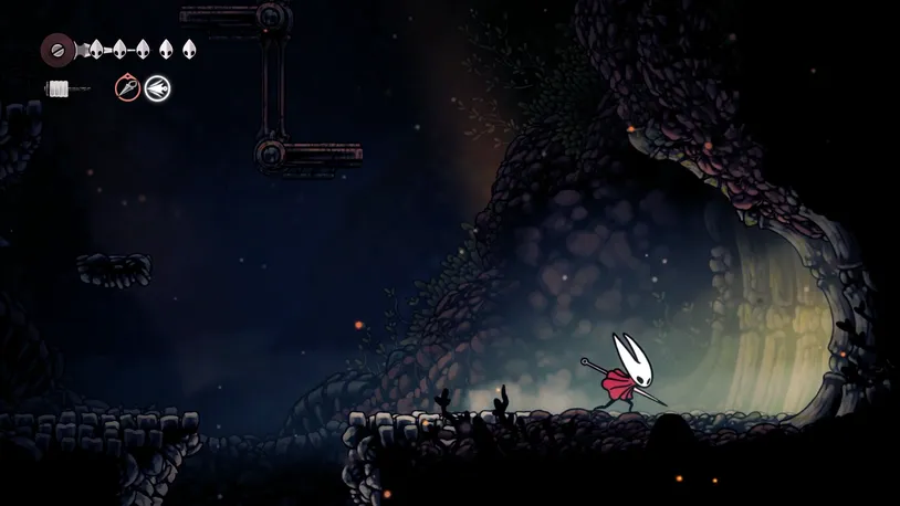 Hornet battling the Skarrgard mini-boss in Hunter's March.