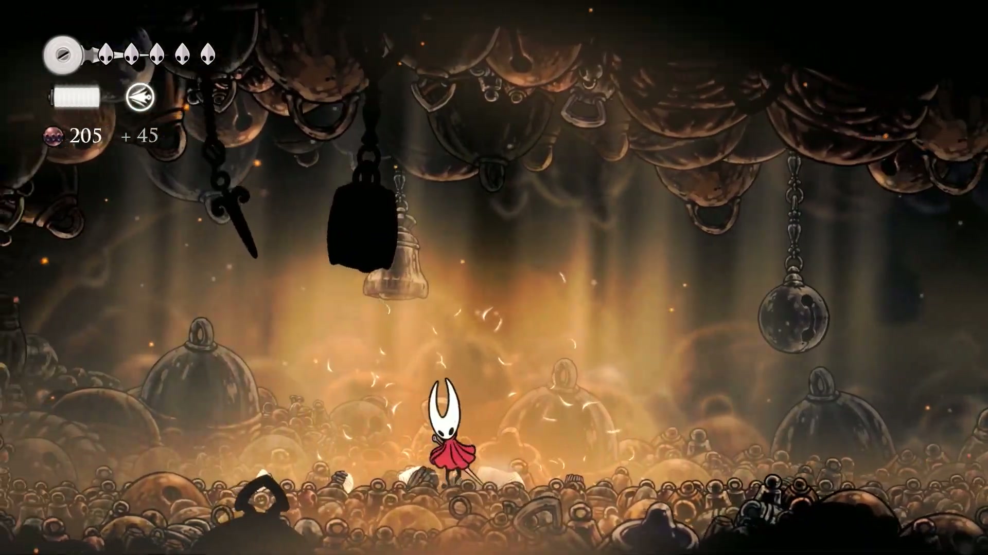 Hornet about to fight the bell boss, a common point of failure in the Silksong platinum walkthrough.
