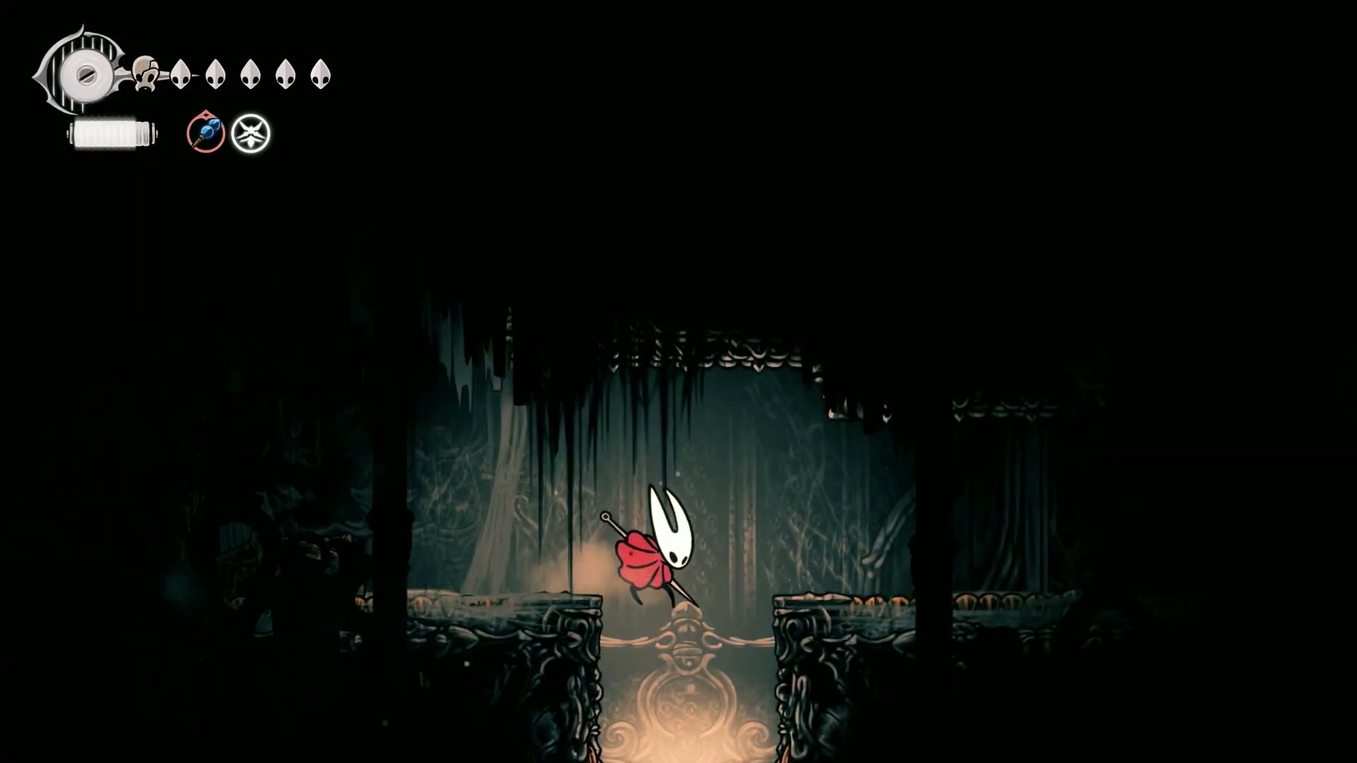 Silksong's rotating chamber puzzle inside the Citadel, shown in its vertical orientation.